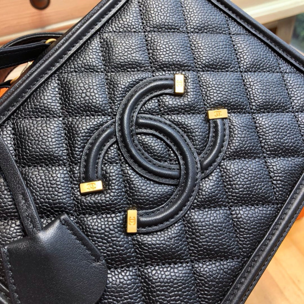 CHANEL CC FILIGREE VANITY CASE BAG Medium Black