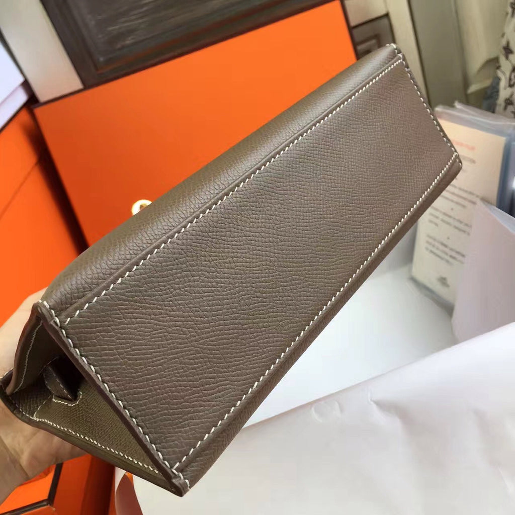 Hermès 18 Etoup Mini Kelly Pochette Epsom leather Gold hardware