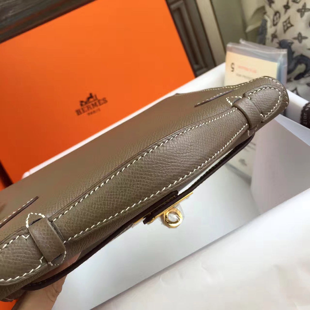 Hermès 18 Etoup Mini Kelly Pochette Epsom leather Gold hardware