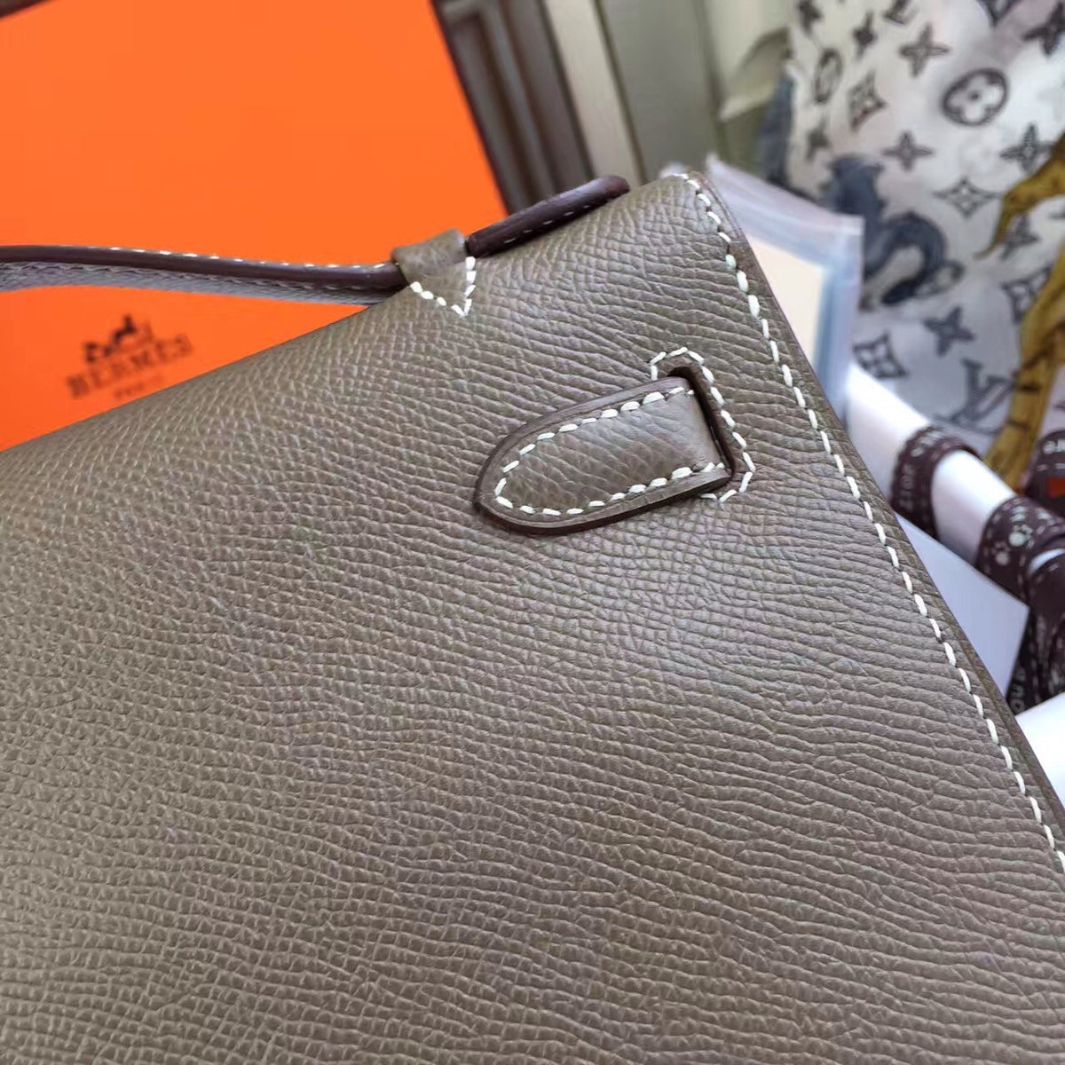 Hermès 18 Etoup Mini Kelly Pochette Epsom leather Gold hardware