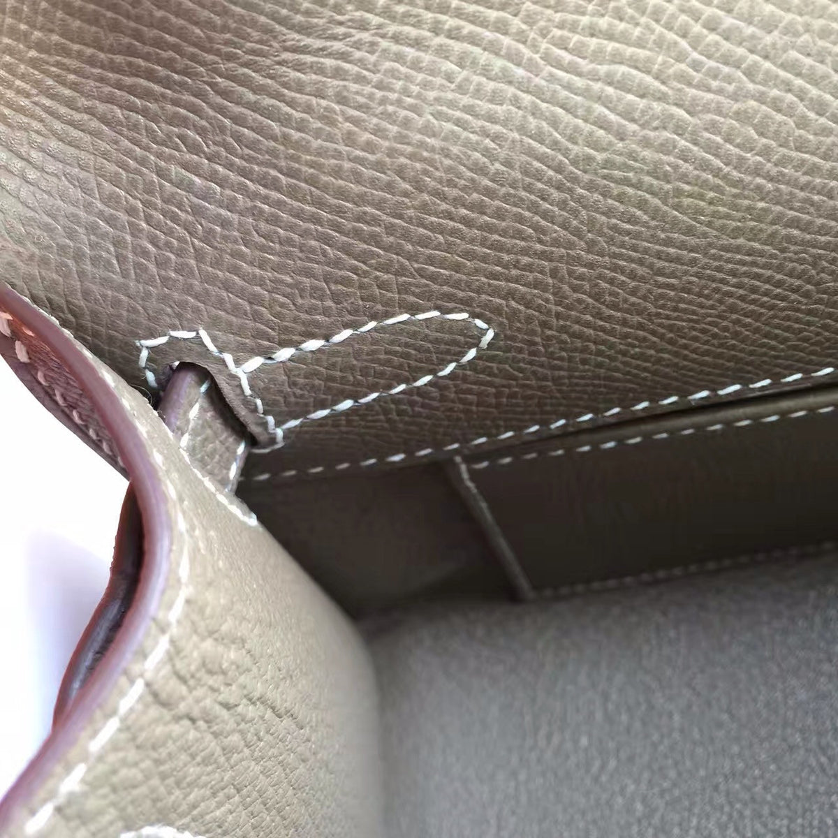 Hermès 18 Etoup Mini Kelly Pochette Epsom leather Gold hardware