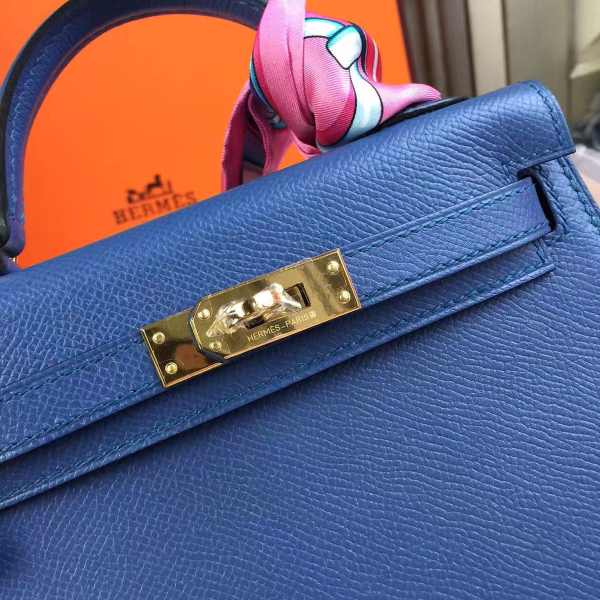 Hermès R2 Bleu Agate Kelly Mini II Epsom Gold Hardware