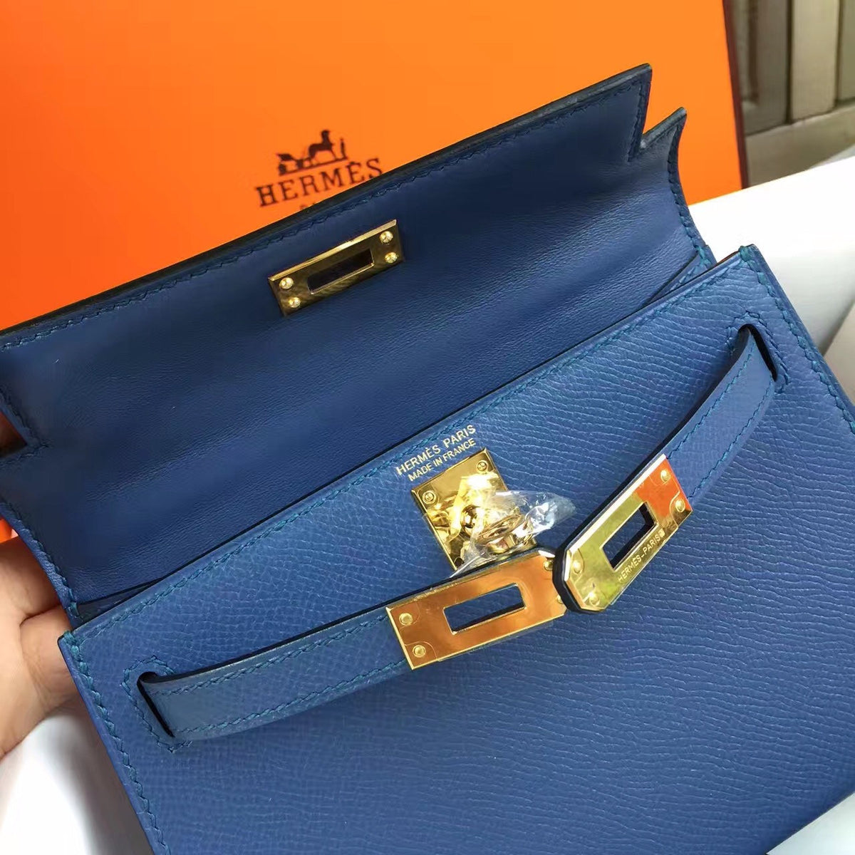 Hermès R2 Bleu Agate Kelly Mini II Epsom Gold Hardware