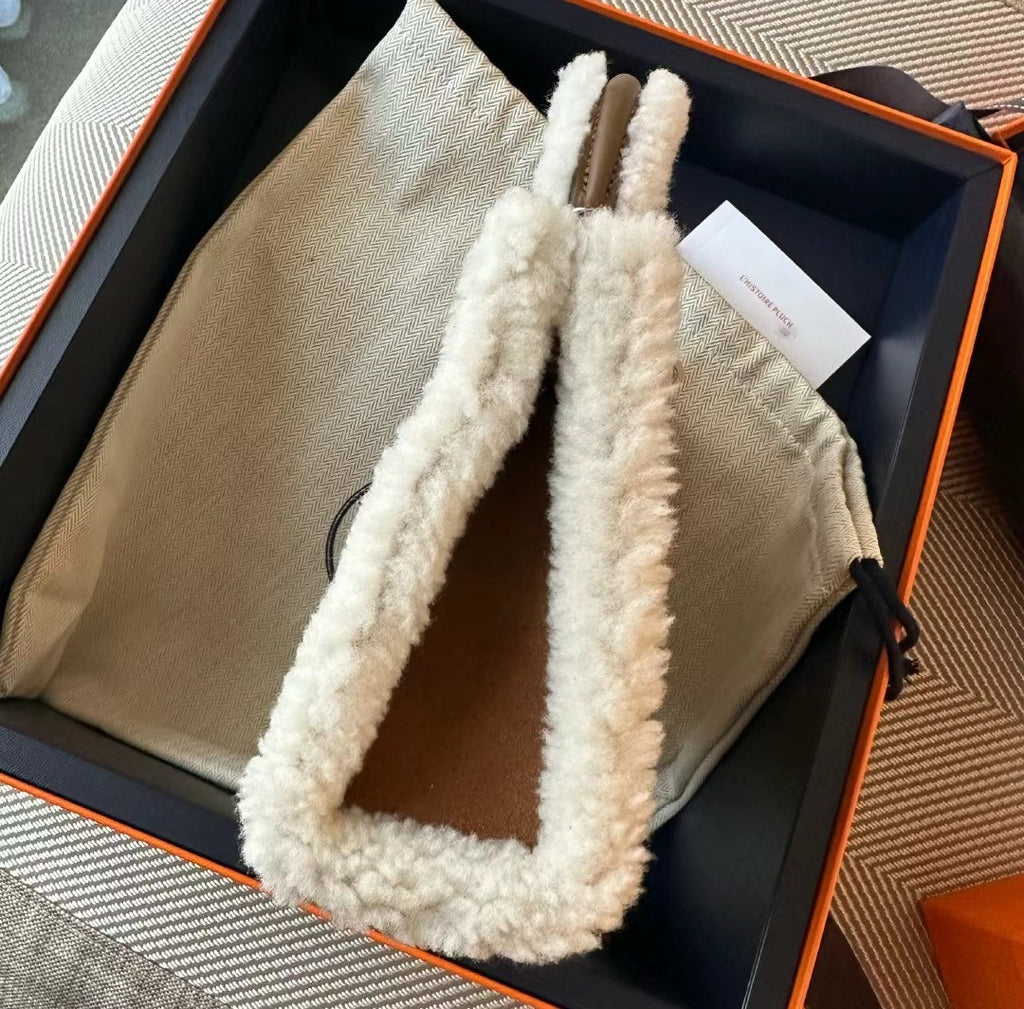 Hermès Teddy Kelly 20 Shearling and Swift Palladium Hardware