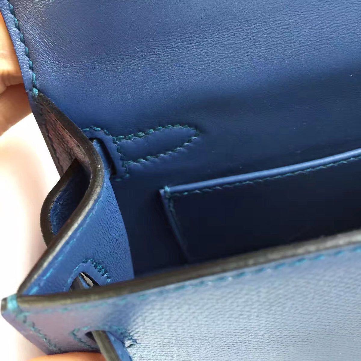 Hermès R2 Bleu Agate Kelly Mini II Epsom Gold Hardware