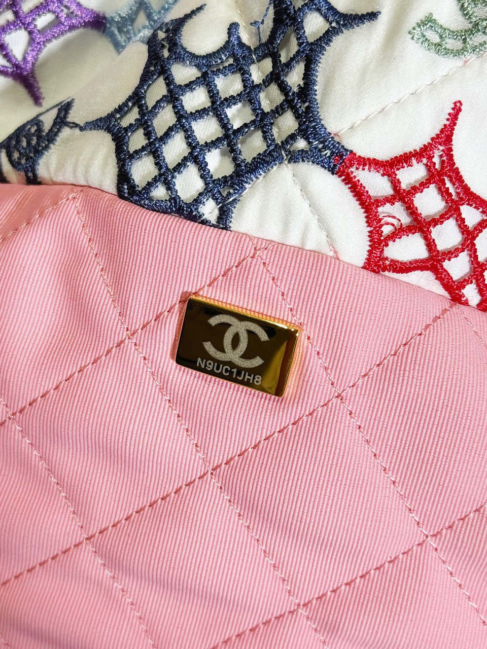 CHANEL 22 Small HANDBAG Lace Patchwork