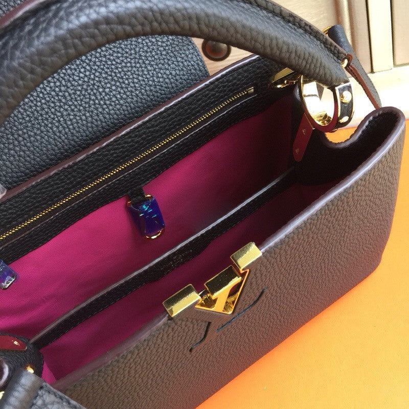 Louis Vuitton CAPUCINES PM M42259