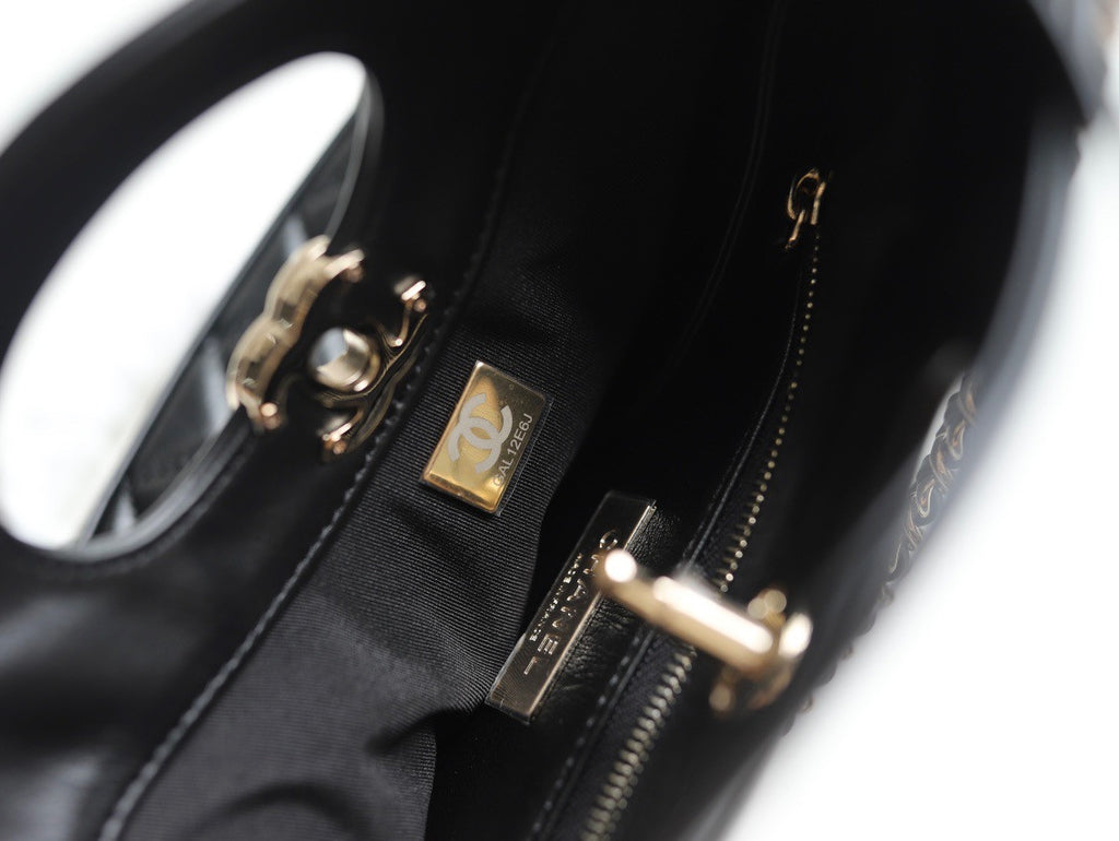 CHANEL 31 MINI SHOPPING BAG