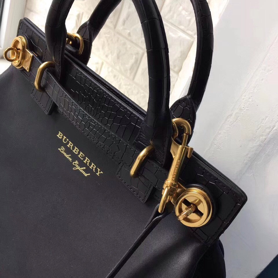 Burberry  The DK88 Luggage Bag Black