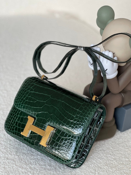Hermes Vert Fonce Matte Crocodile Constance Mini 18/19 Handbag
