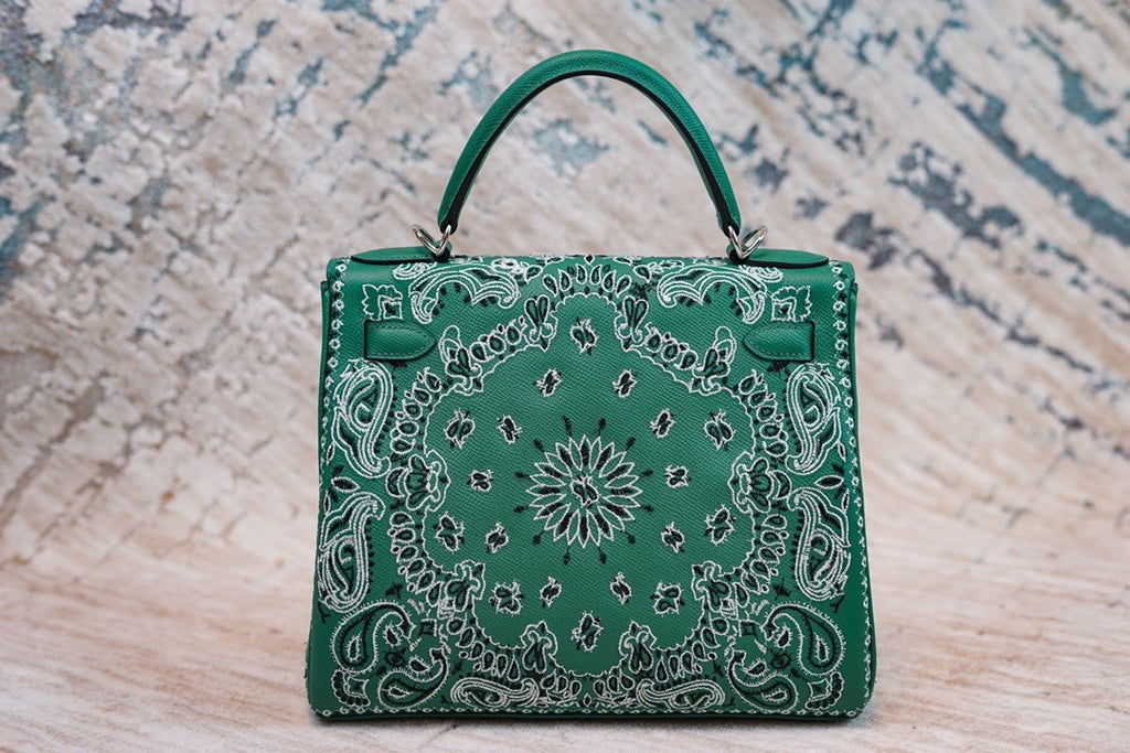 Hermes x Jay Ahr Special Edition custom-embroidering Green Kelly 28 Bag Epsom Leather Palladium Hardware