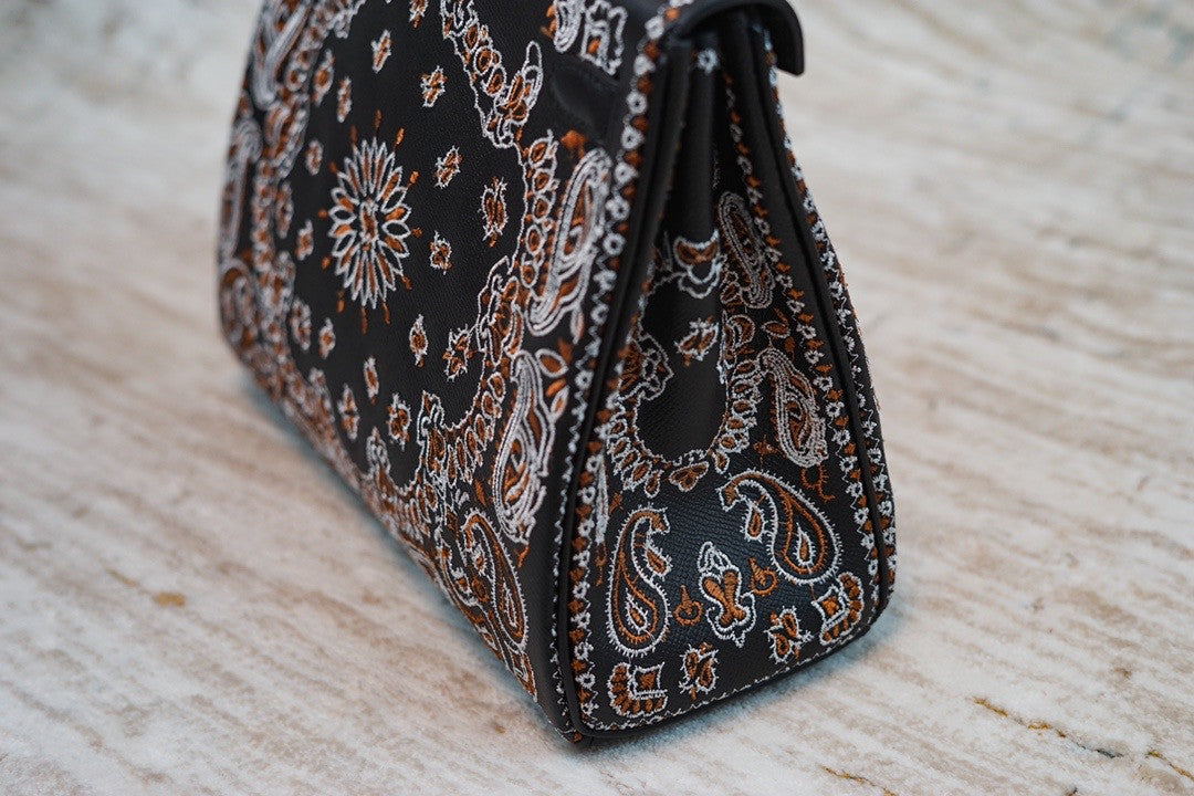 Hermes x Jay Ahr Special Edition custom-embroidering Black Kelly 28 Bag Epsom Leather Gold Hardware