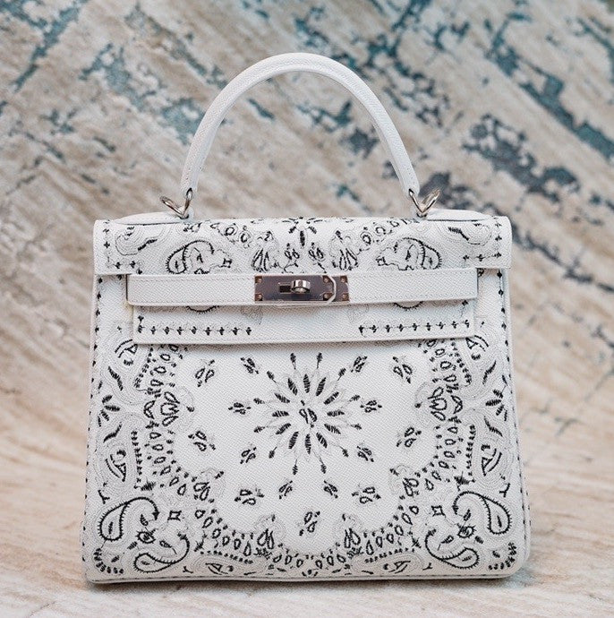 Hermes x Jay Ahr Special Edition custom-embroidering White Kelly 28 Bag Epsom Leather Palladium Hardware
