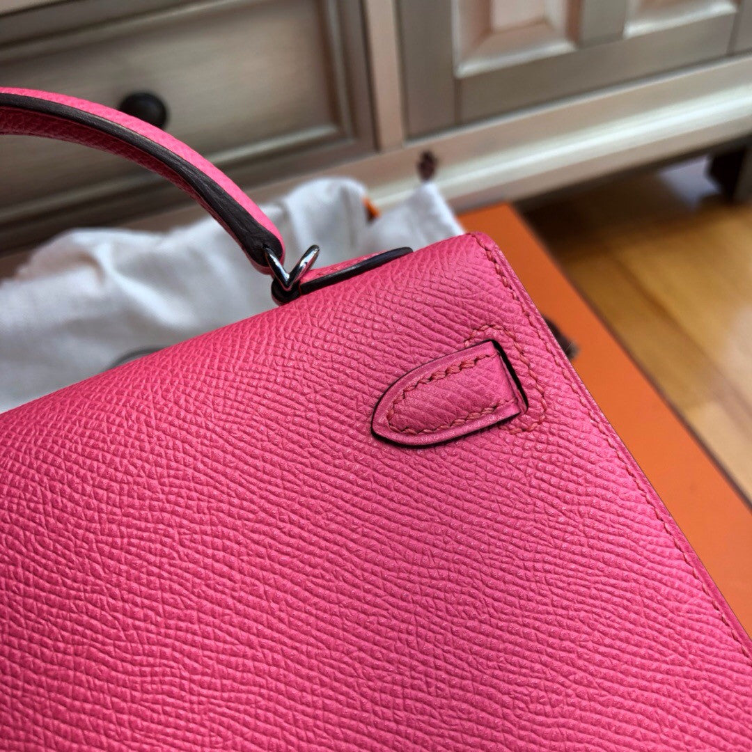 Hermès  8W Rose Azalee Mini Kelly II Epsom leather Palladium hardware