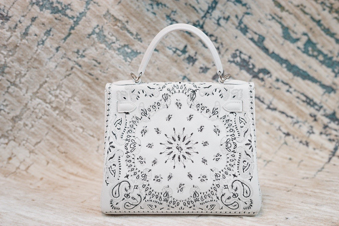 Hermes x Jay Ahr Special Edition custom-embroidering White Kelly 28 Bag Epsom Leather Palladium Hardware