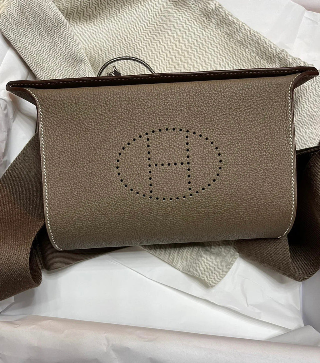 Hermès Vide poche bag Etoupe