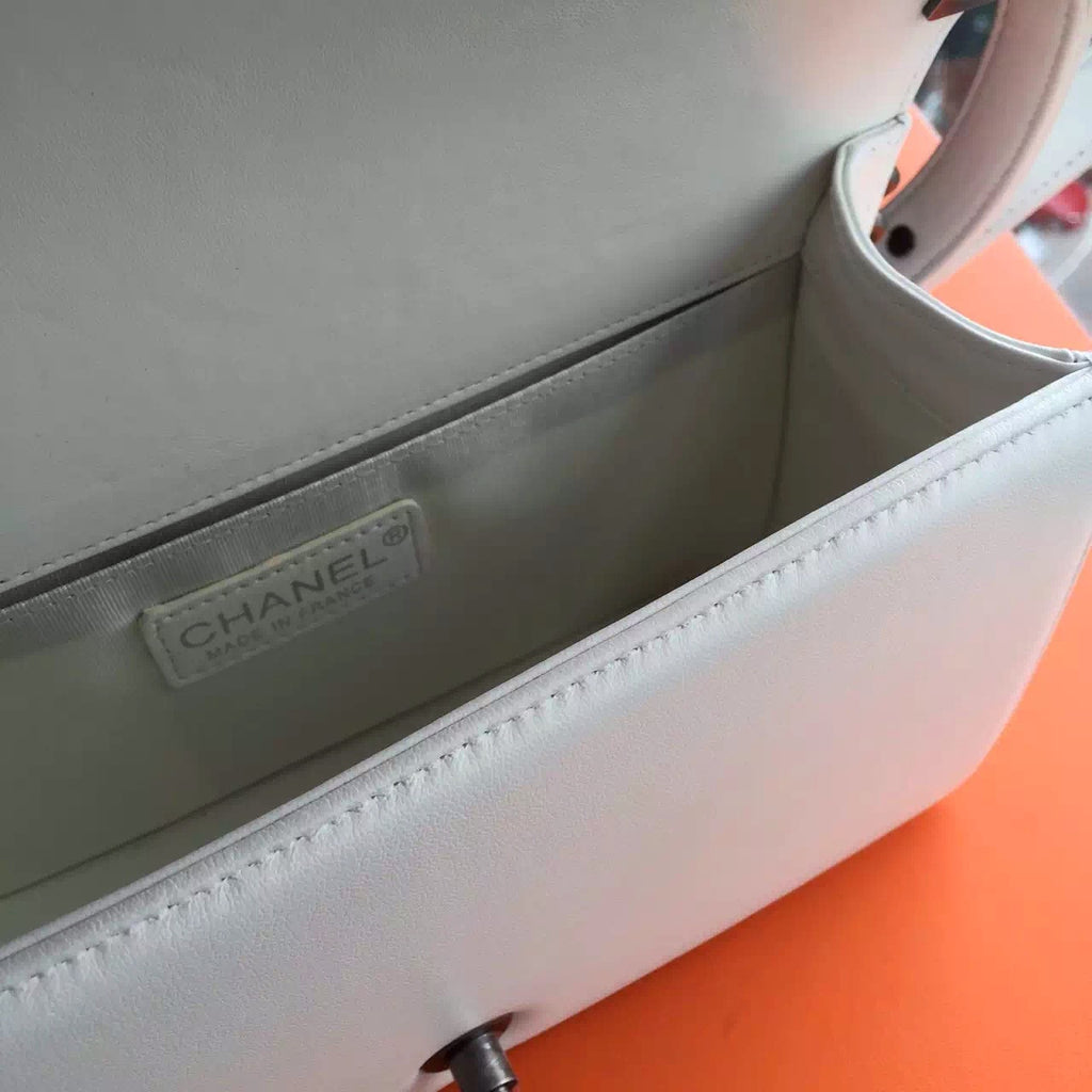 CHANEL White Quilted Leather LE BOY with Silver HW