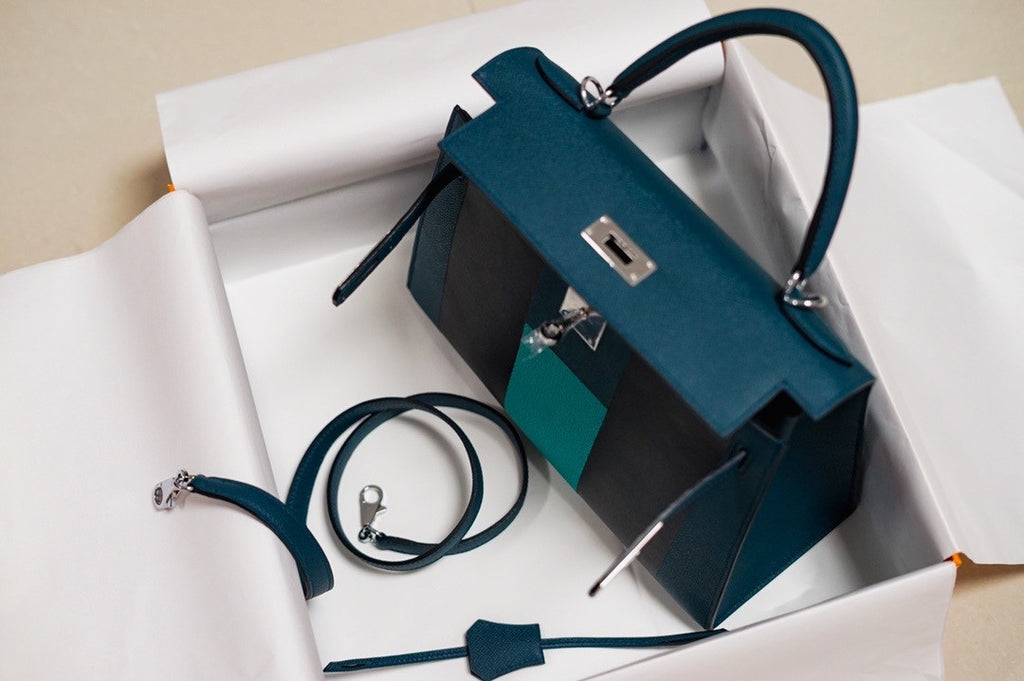 Hermes Limited Edition Green Kelly 28cm Lettre H Epsom PHW