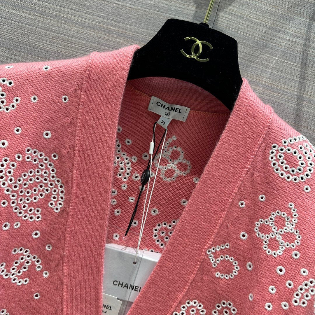 Chanel SS2023 Pre-Collection CARDIGAN Pink