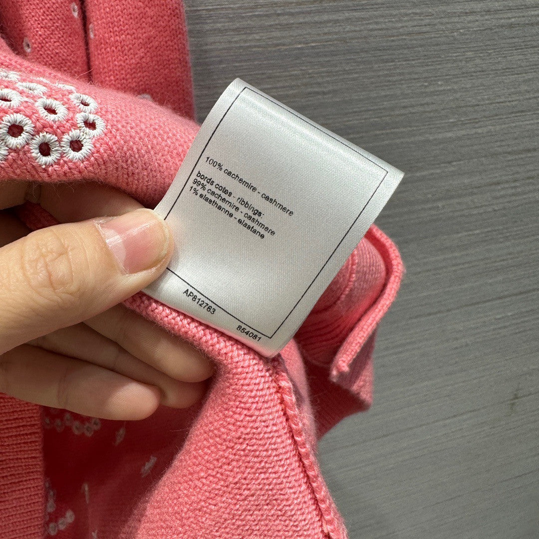 Chanel SS2023 Pre-Collection CARDIGAN Pink