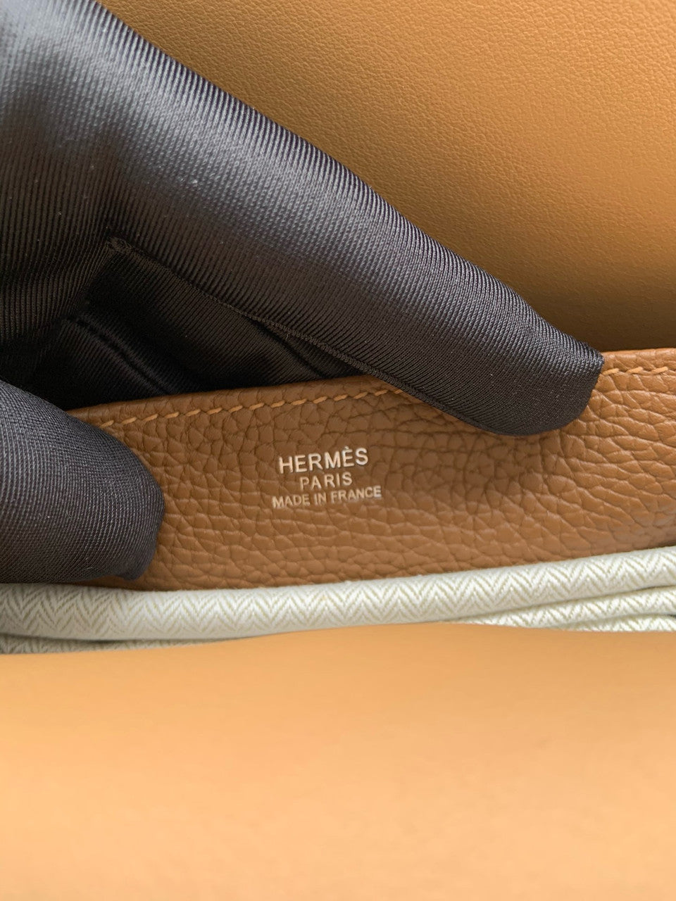 Hermes Halzan 25 Gold Clemence Palladium Hardware