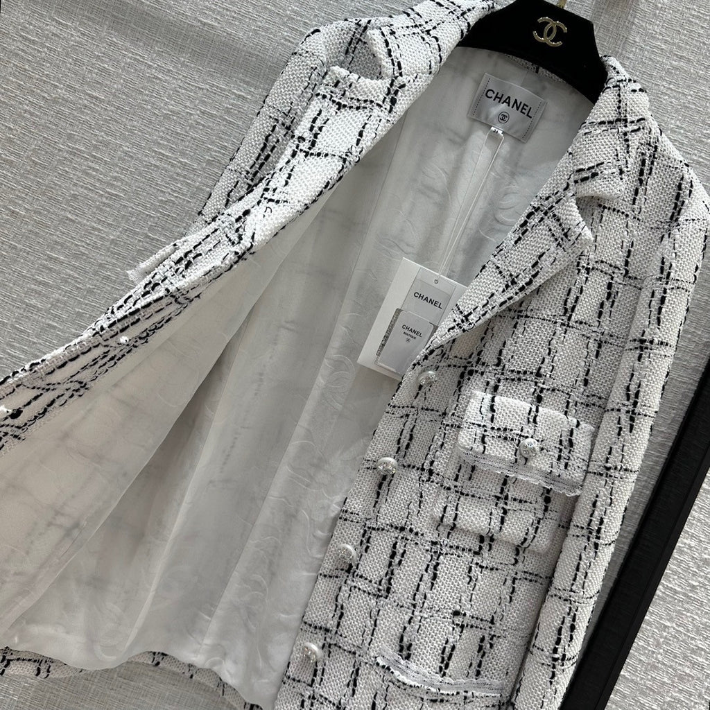 Chanel Light White & Black Cotton Tweed Jacket SS2023