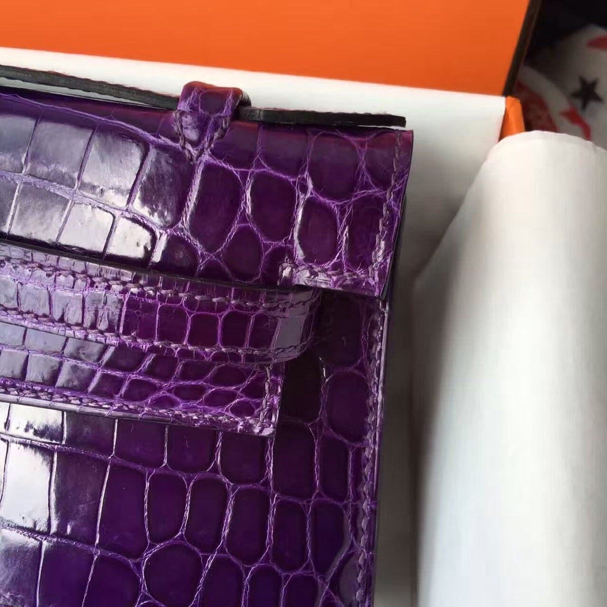 Hermes Violet Mini Kelly Pochette Gator Shine with Palladium Hardware