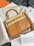 Hermes LIMITED EDITION GOLD SWIFT LEATHER LAKIS KELLY 28 WITH GOLD HARDWARE