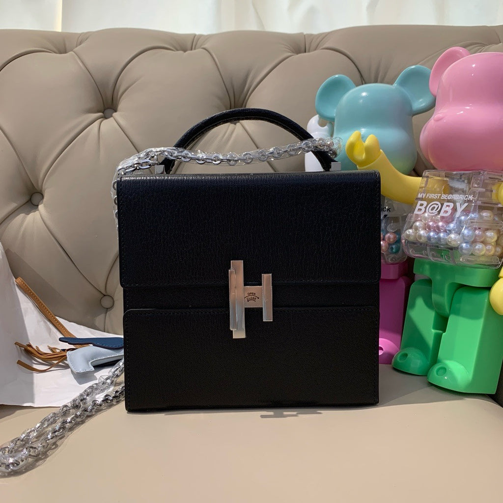 Hermes Cinhetic bag Black With Palladium Hardware Hermes