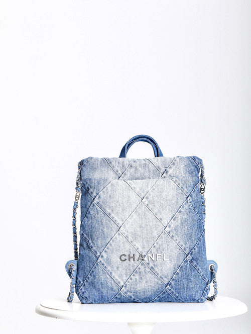 CHANEL 22 DENIM HANDBAG SS2023