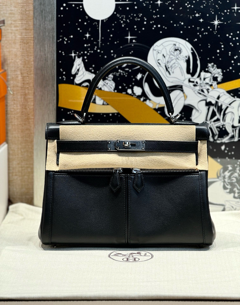 Hermes LIMITED EDITION BLACK SWIFT LEATHER LAKIS KELLY 28 WITH Palladium HARDWARE