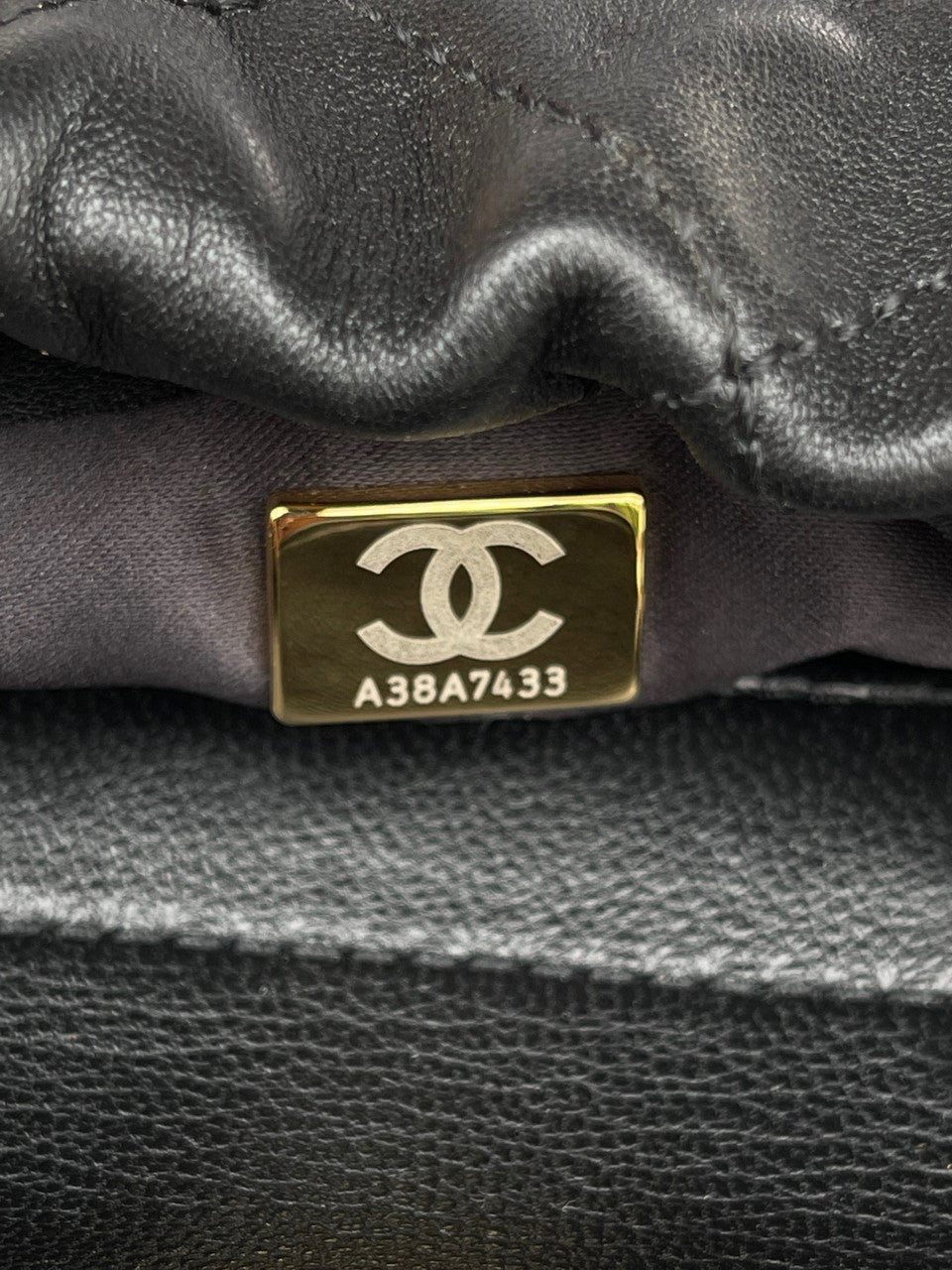 Chanel SS2023 Pre-Collection SMALL BUCKET BAG BLACK