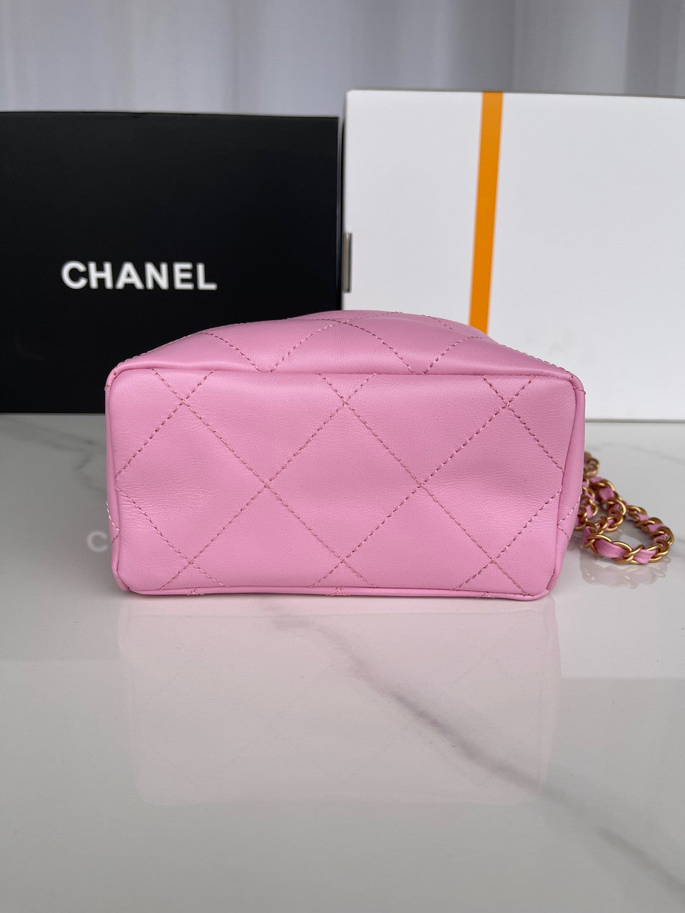Chanel SS2023 Pre-Collection SMALL BUCKET BAG PINK