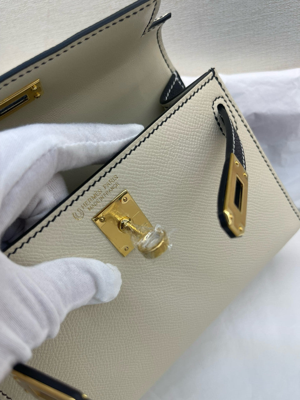 Hermes Special Order Black/Craie Mini Kelly 20 cm Epsom Gold Hardware