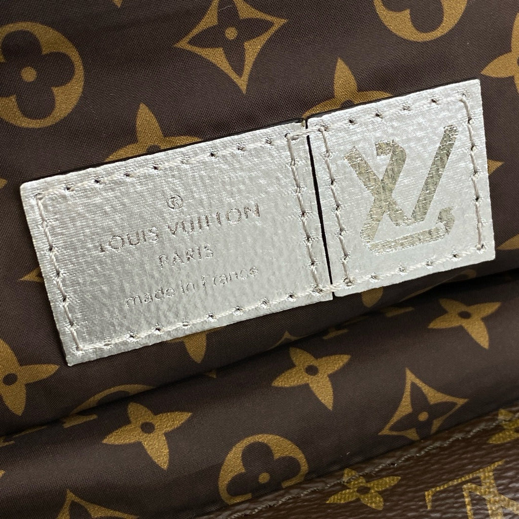 LOUIS VUITTON Cabas “Onthego Pillow” MM Silver