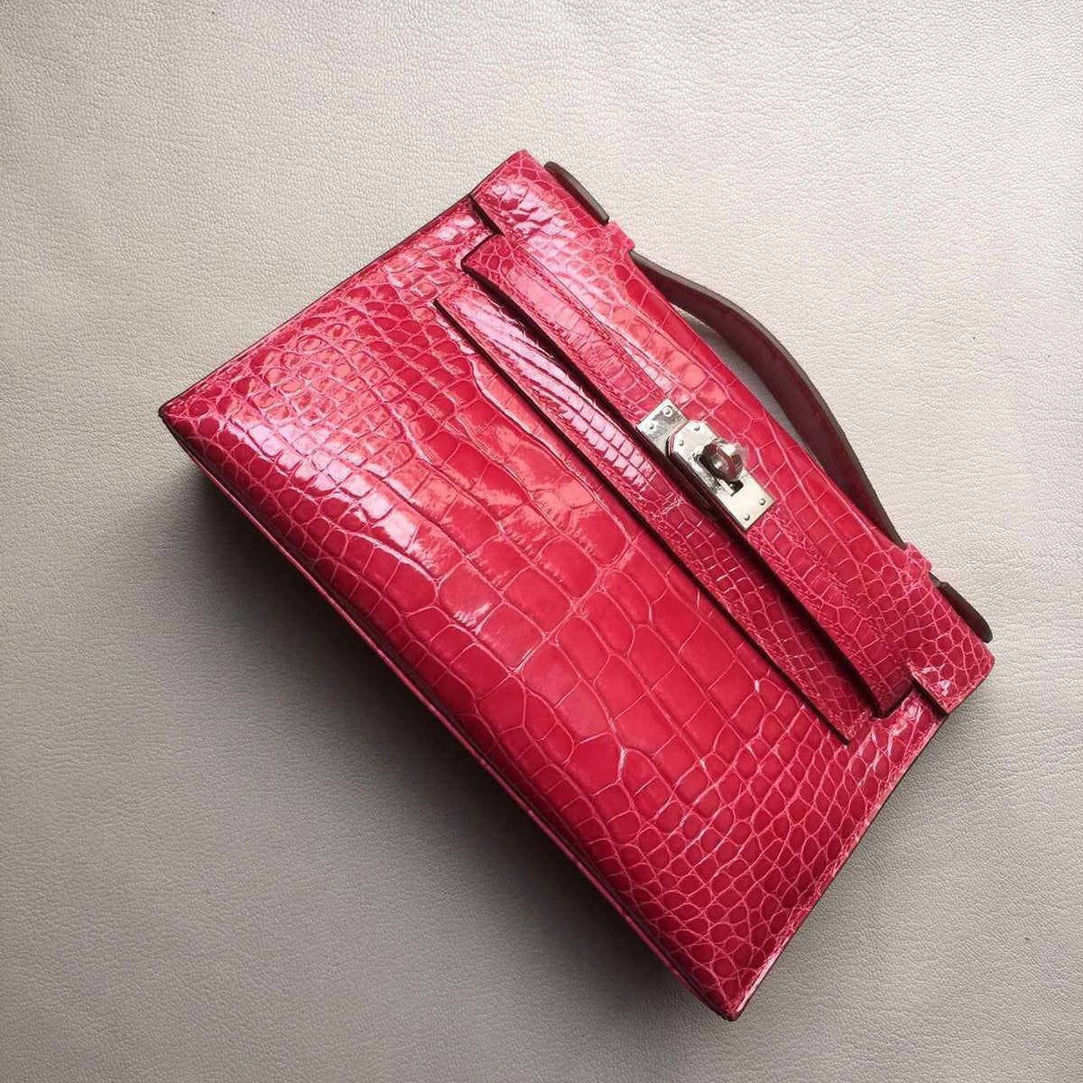 Hermes Braise Mini Kelly Pochette Gator Shine with Palladium Hardware