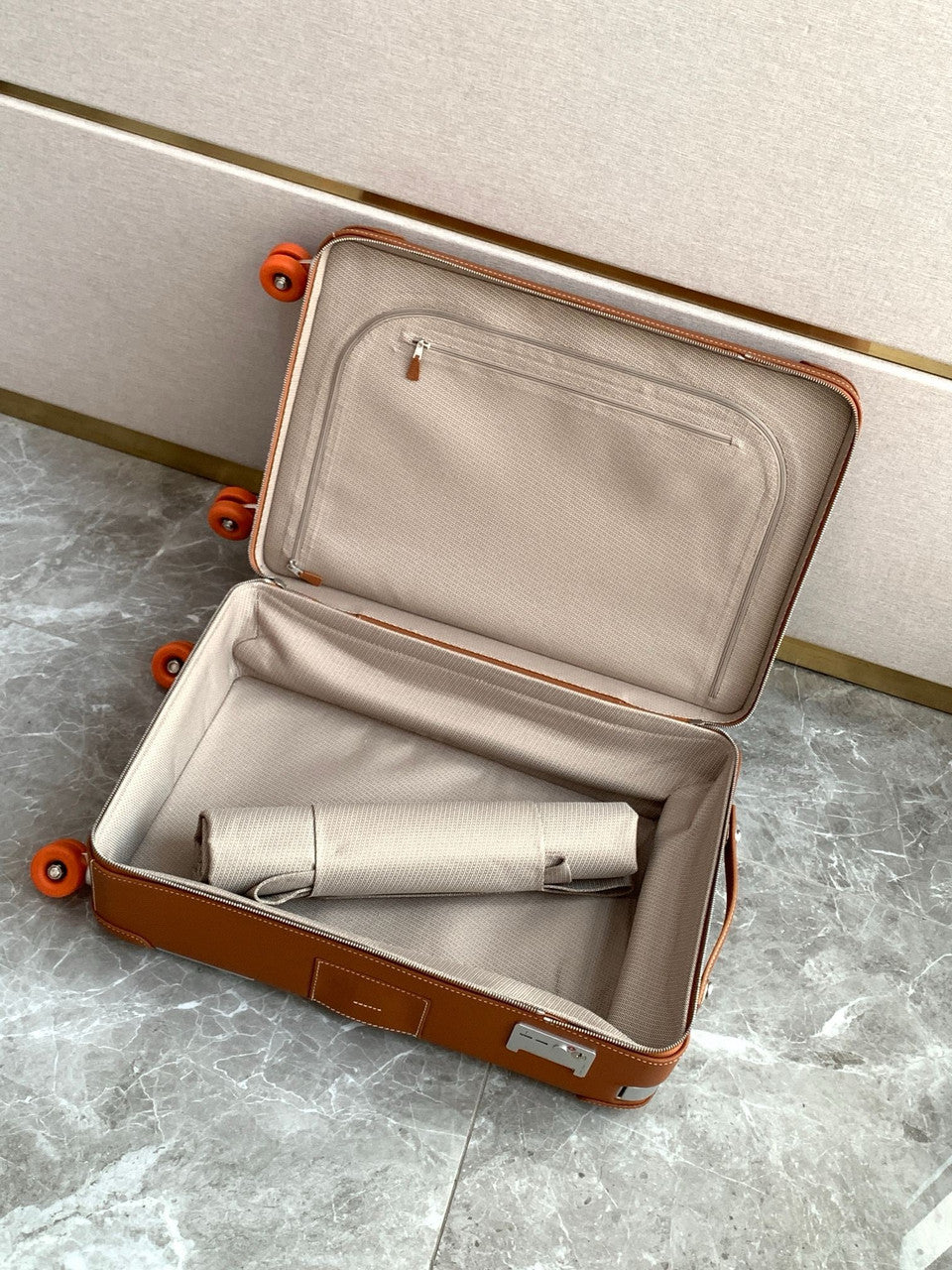 HERMES  Rolling Mobility Cargo Trolly  Gold