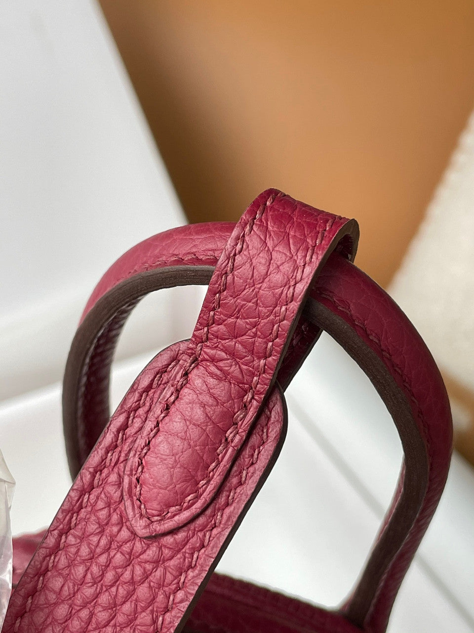 Hermes Mini Lindy 20cm Bag Rough Grenada Togo Gold Hardware