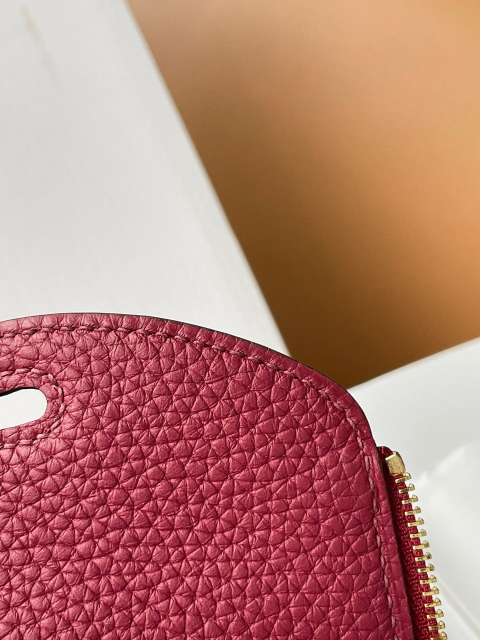 Hermes Mini Lindy 20cm Bag Rough Grenada Togo Gold Hardware
