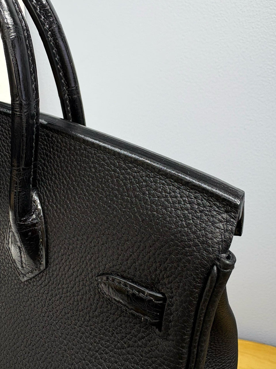 Hermes Birkin Touch 25 Black Porosus Crocodile Black Togo  leather with Gold Hardware