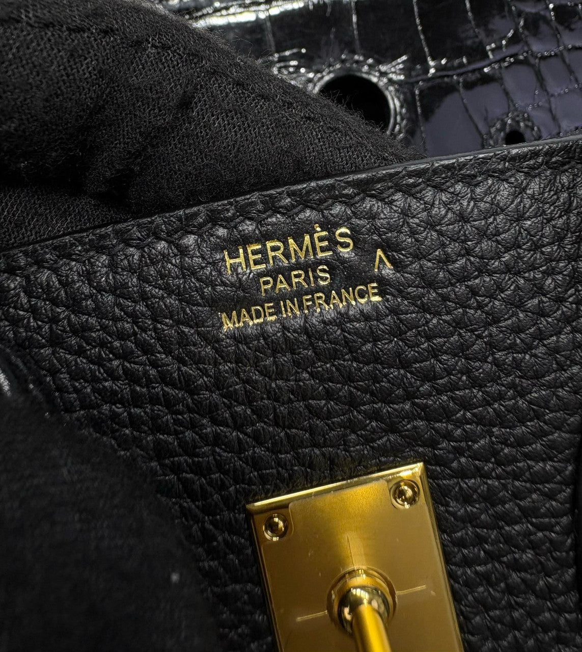 Hermes Birkin Touch 25 Black Porosus Crocodile Black Togo  leather with Gold Hardware