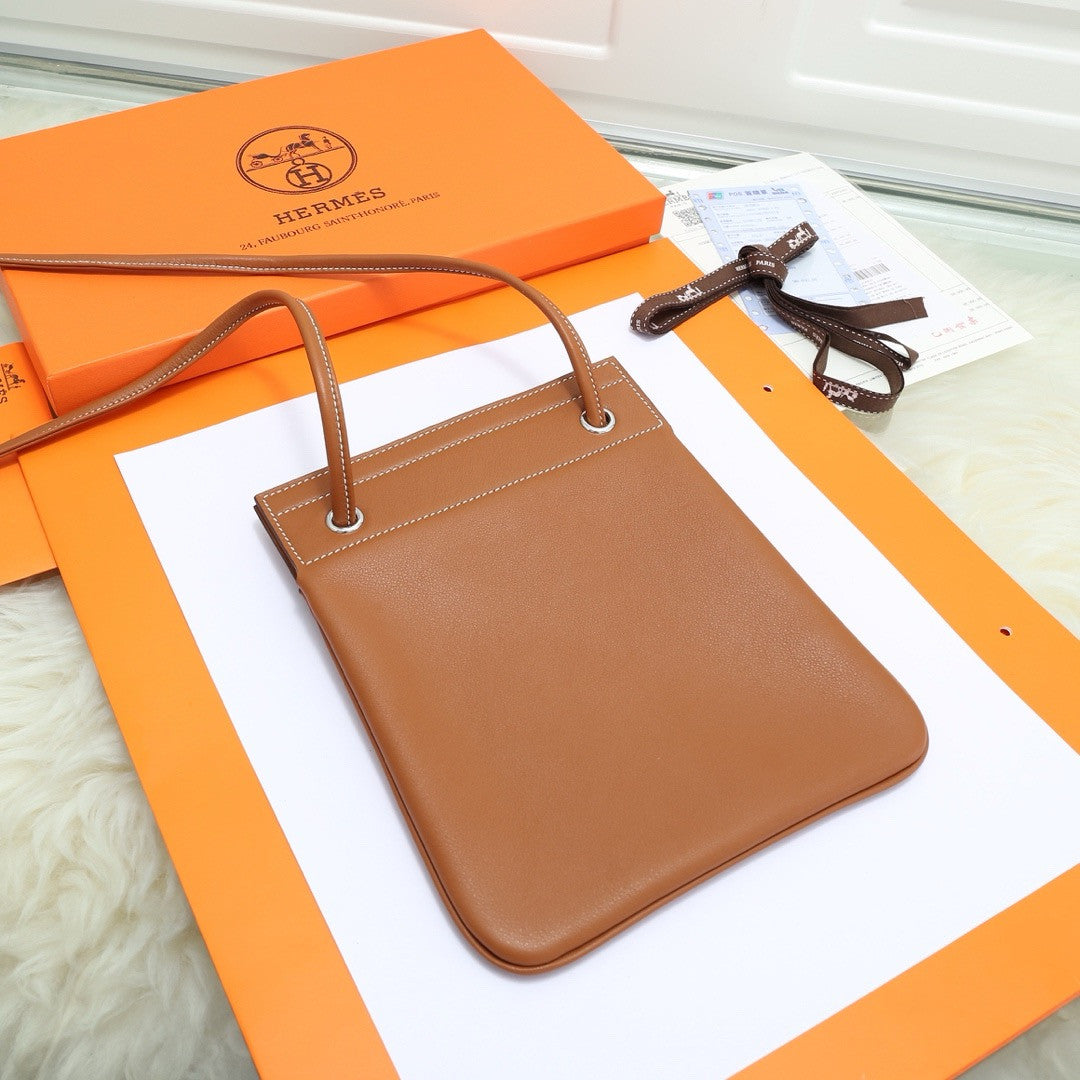 Hermès Gold Calfskin Mini Aline