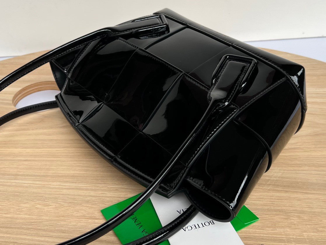 Bottega Veneta Mini Arco Bag
