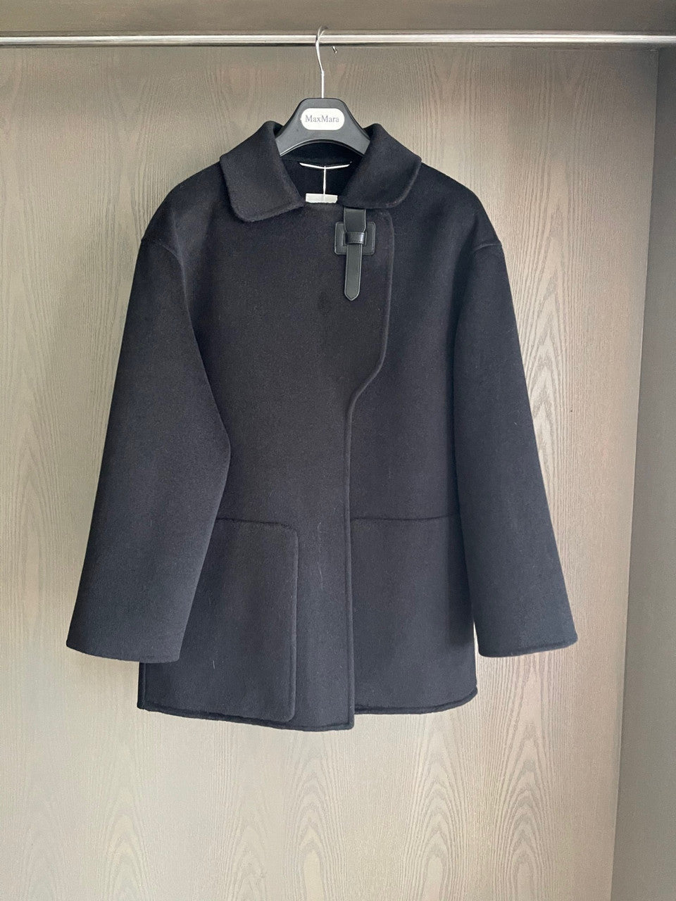 Hermes Short wrap coat Black