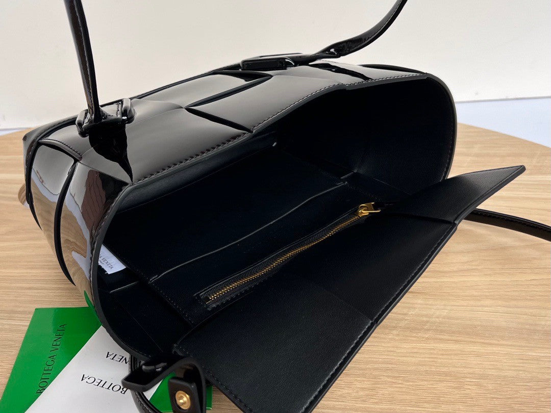 Bottega Veneta Mini Arco Bag