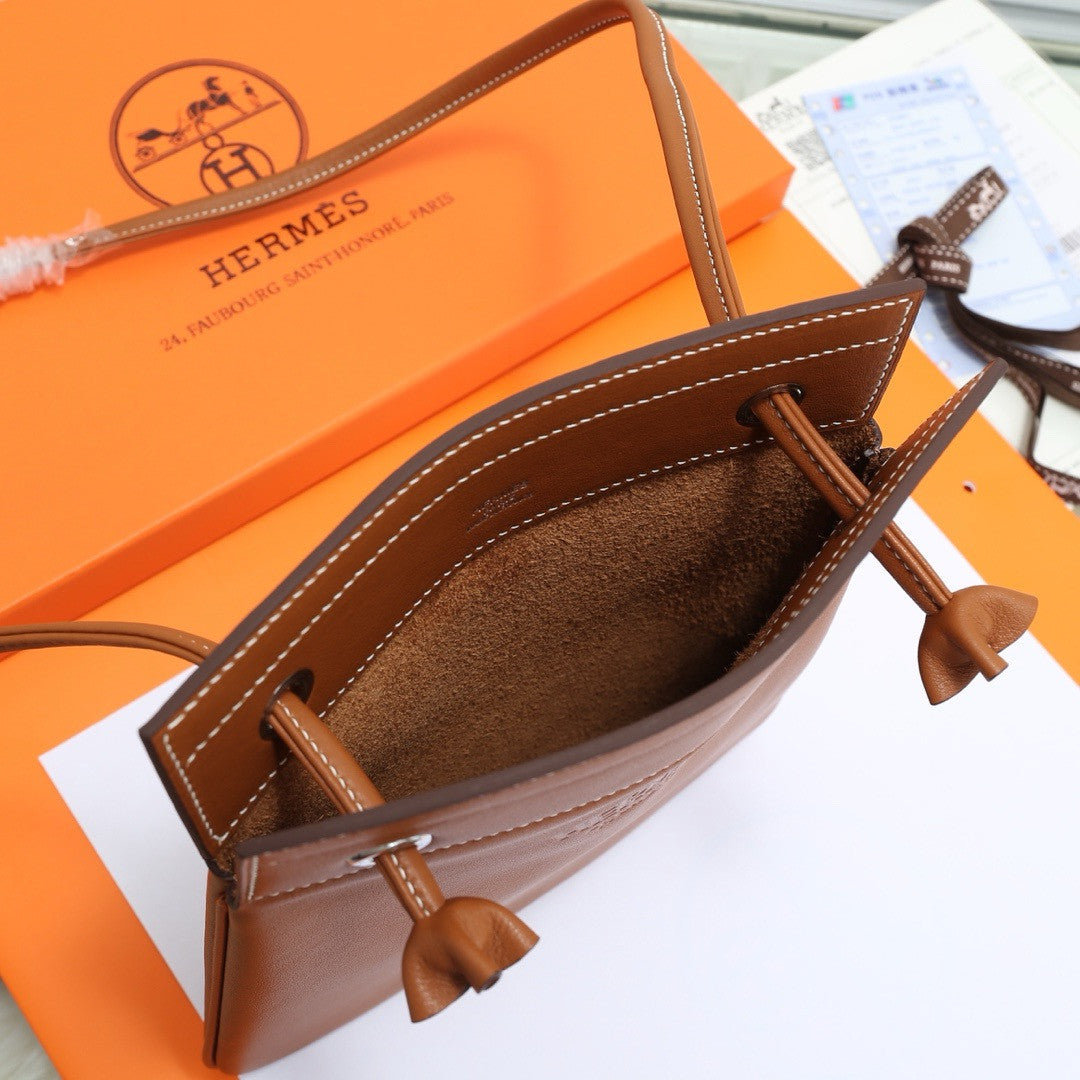 Hermès Gold Calfskin Mini Aline