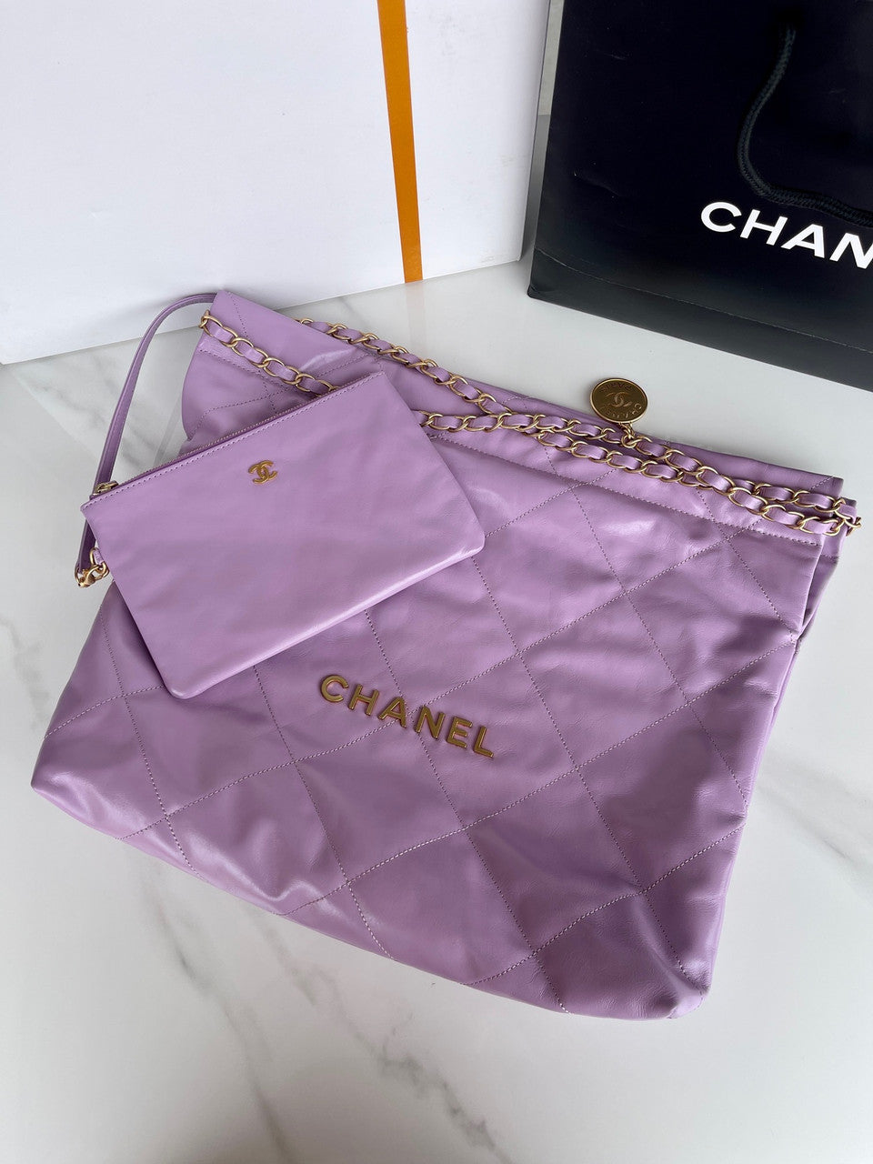 CHANEL 22 HANDBAG PURPLE