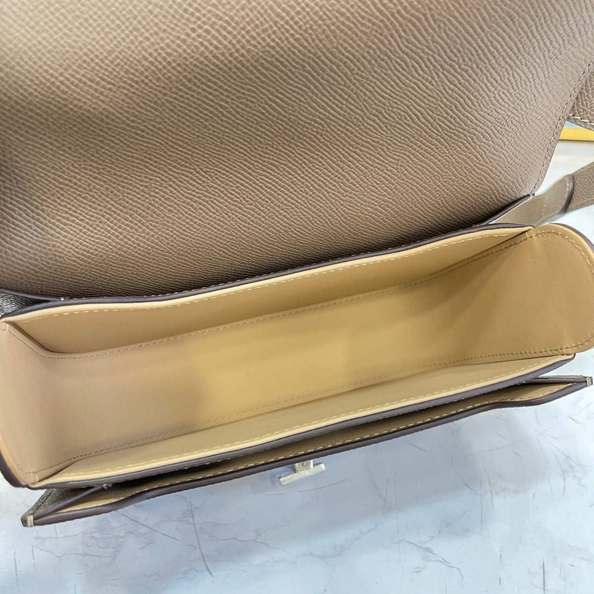 Delvaux Lingot in Alpina Calf