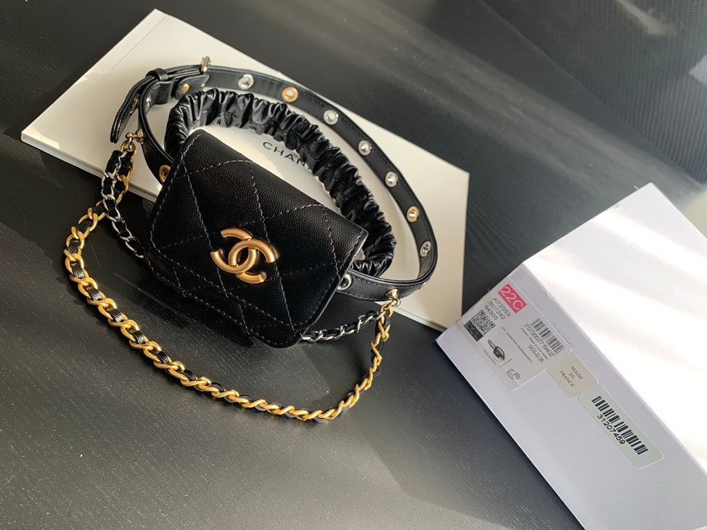 Chanel AIRPODS CASE