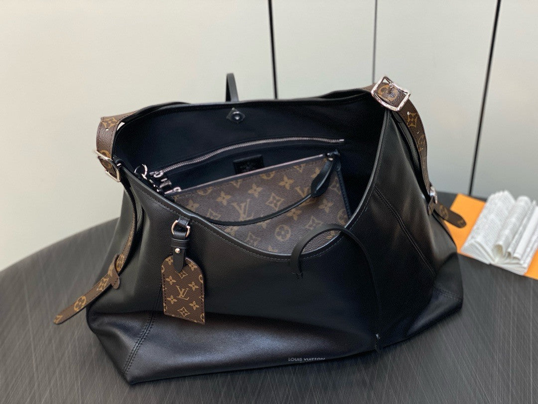 Louis Vuitton M46288 CarryAll PM Bag